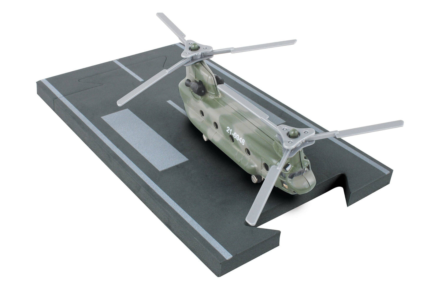 RW062 RUNWAY24 CH-47 CHINOOK HELICOPTER SALE! While supplies last!