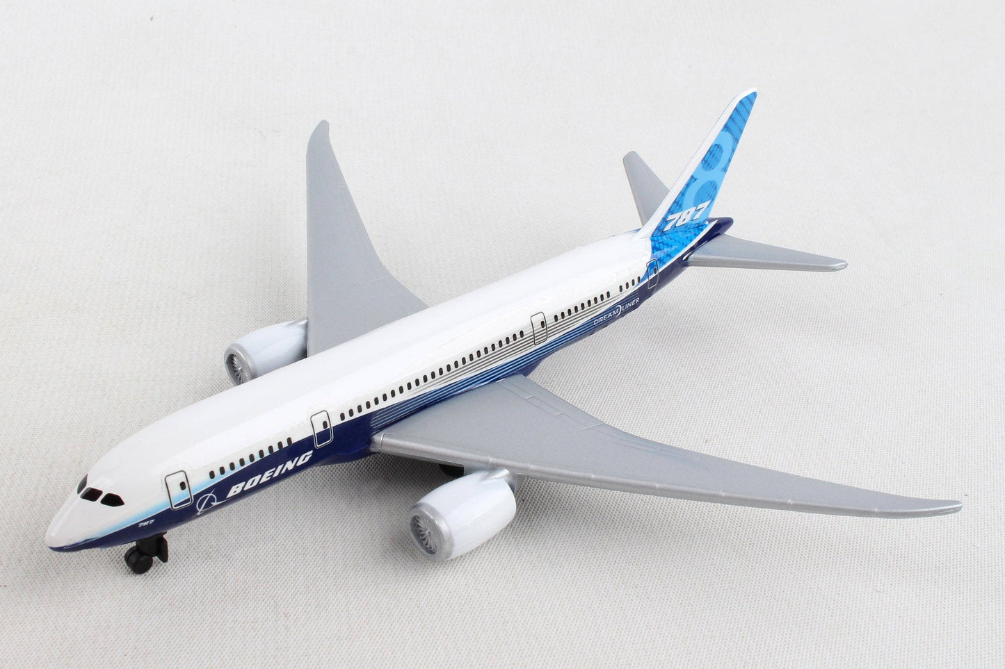 RT7474-1 Boeing 787 Single Plane by Daron Toys