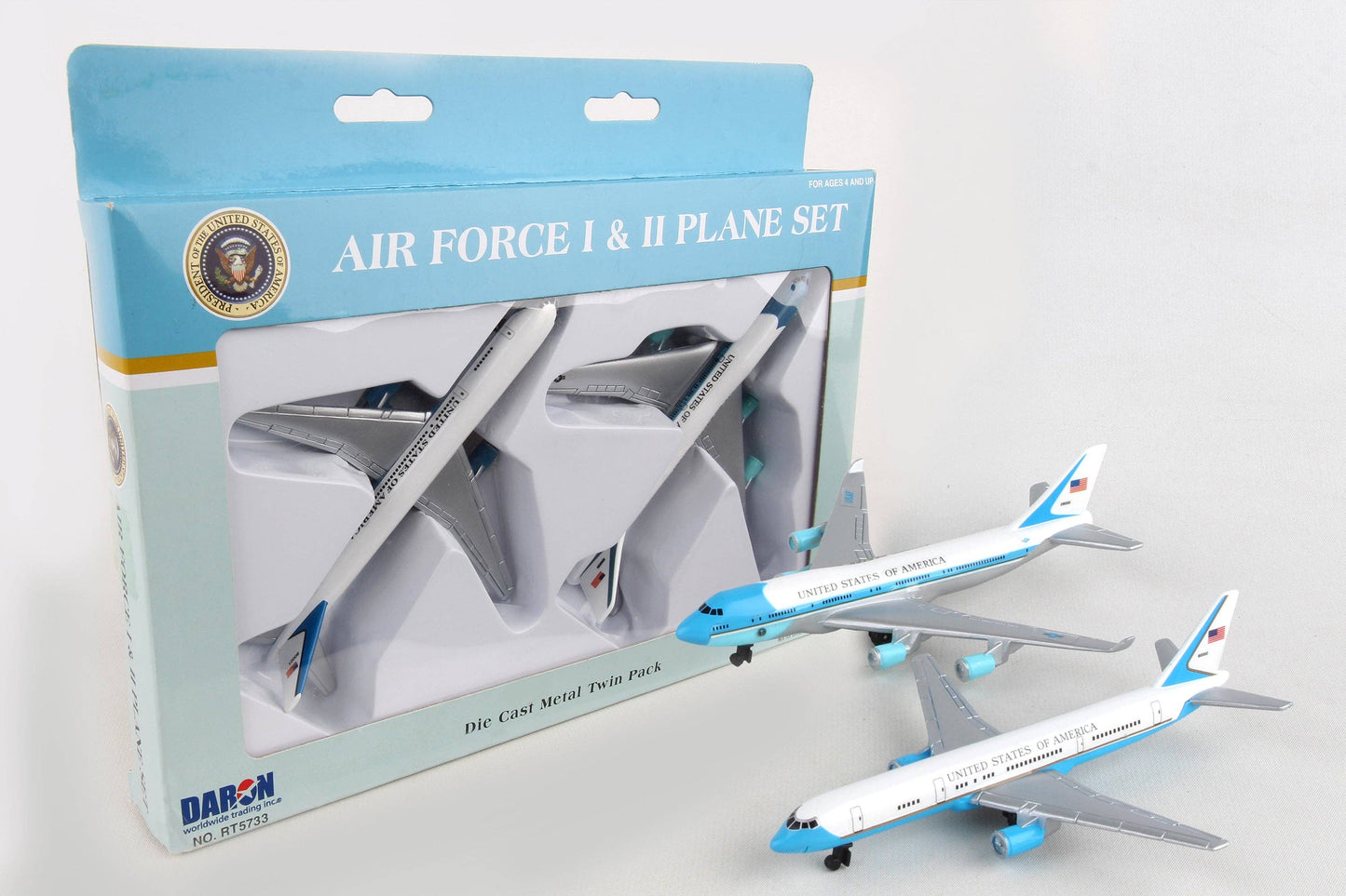 RT5733 Air Force One/Air Force 2 - 2 plane set by Daron Toys