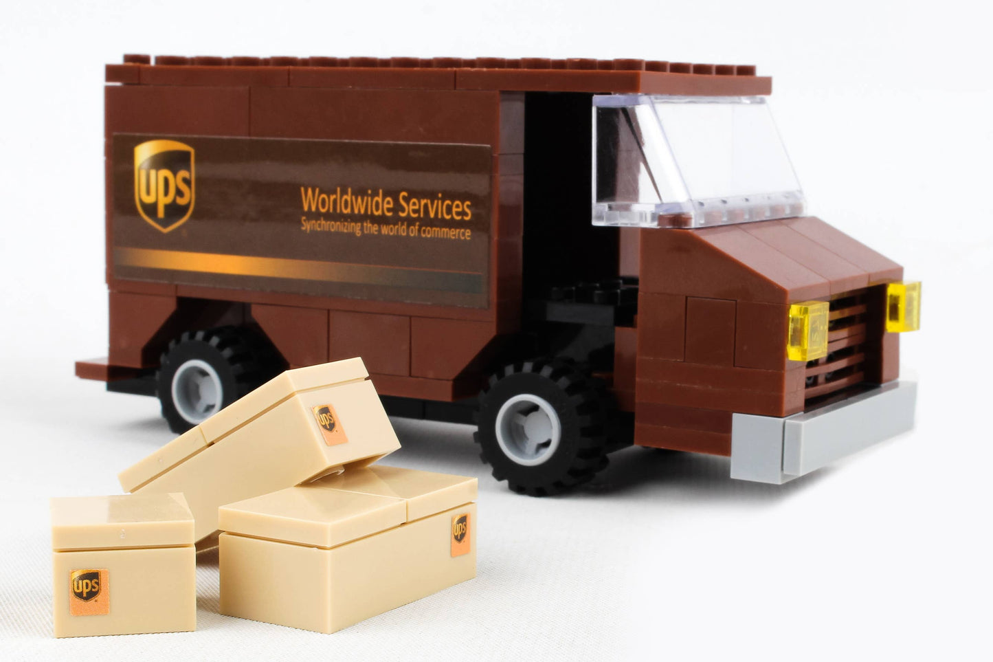 BL99977  UPS Package Car Construction toy